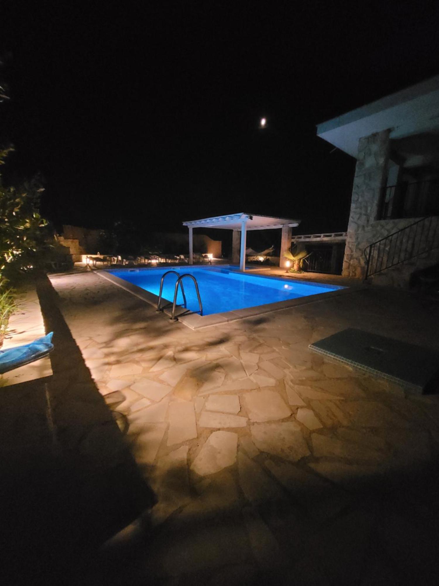 Villa Bosna Near Dubrovnik Very Beautiful Villa Entirely Privatized Swimming Pool, Jacuzzi, Sauna, Billiard, Ping-Pong Ivanica Bagian luar foto